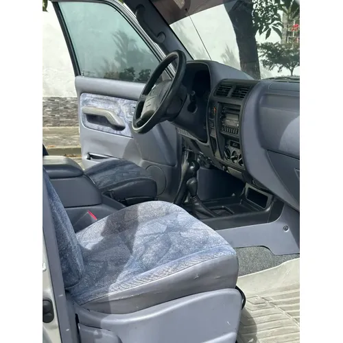 Toyota Land Cruiser Prado 2005 Plateado Caracas