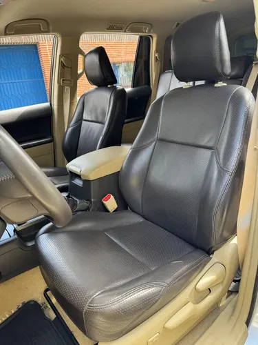 Toyota Land Cruiser Prado EX.R 2014 Plateado Caracas