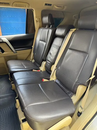 Toyota Land Cruiser Prado EX.R 2014 Plateado Caracas