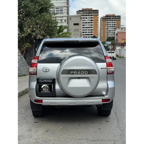Toyota Land Cruiser Prado EX.R 2014 Plateado Caracas