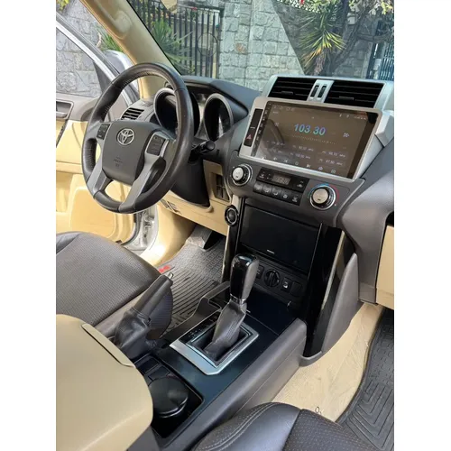 Toyota Land Cruiser Prado EX.R 2014 Plateado Caracas