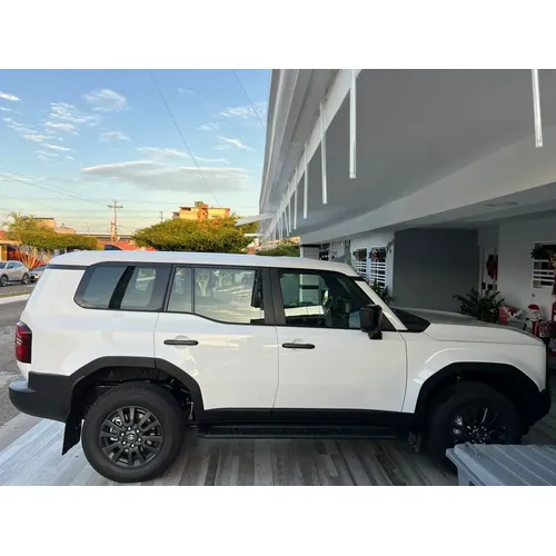 Toyota Prado TX 2026 Blanco Caracas