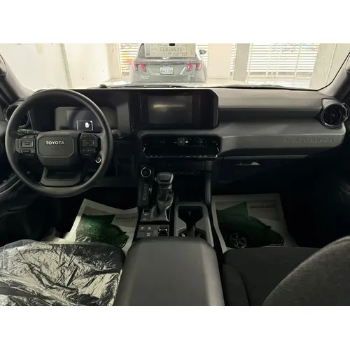 Toyota Prado TX 2026 Blanco Maracaibo