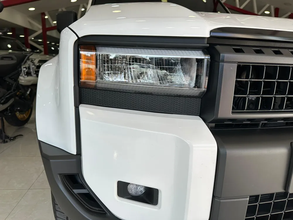 Toyota Prado TX 2025 Blanco Caracas