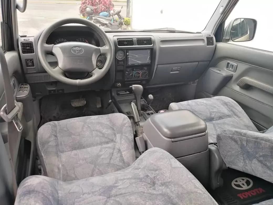 Toyota Prado VX Automática 4x4 2005 Marrón