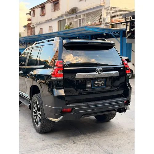 Toyota Land Cruiser Prado VX 2020 Negro Caracas