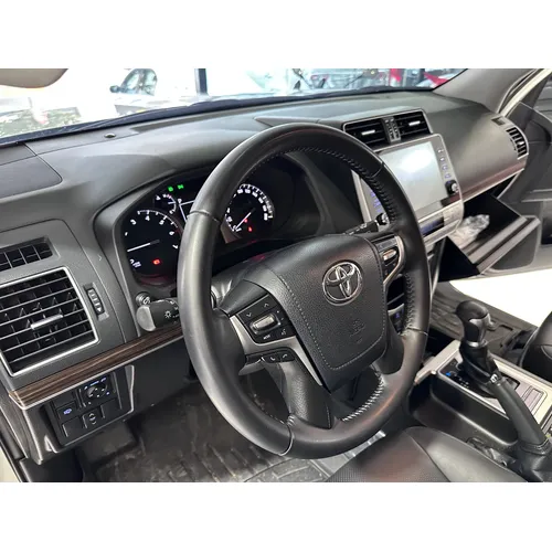 Toyota Prado 2024 Blanco Caracas