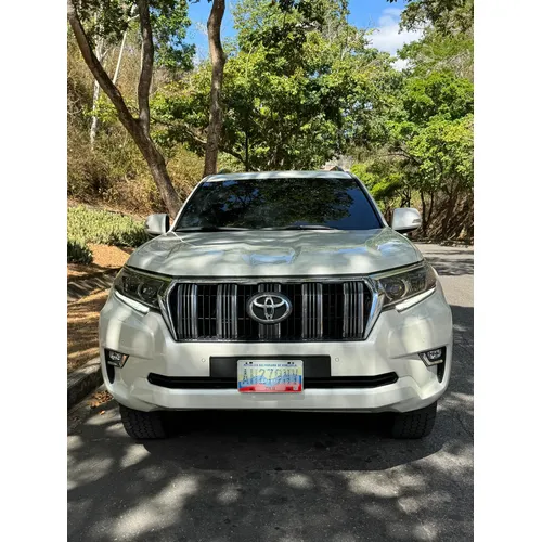 Toyota Prado VX 2020 Blanco Caracas