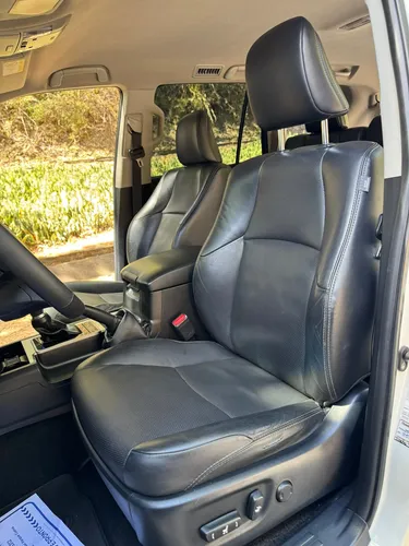 Toyota Prado VX 2020 Blanco Caracas