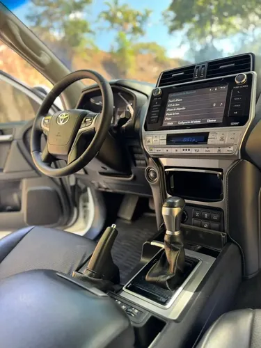 Toyota Prado VX 2020 Blanco Caracas