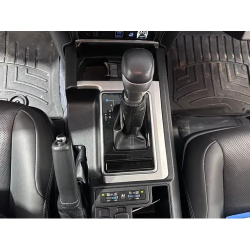 Toyota Prado 2024 Blanco Caracas