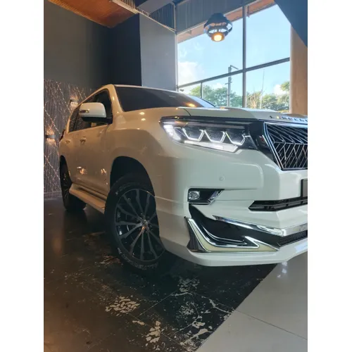 Toyota Prado VX 2022 Blanco Caracas