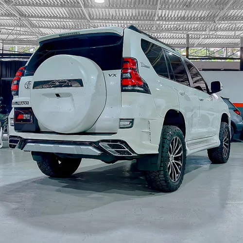 Toyota Land Cruiser Prado VX 2022 Blanco Caracas