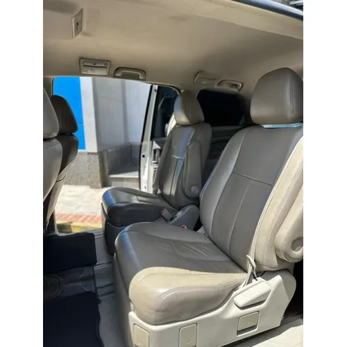 Toyota Previa 2008