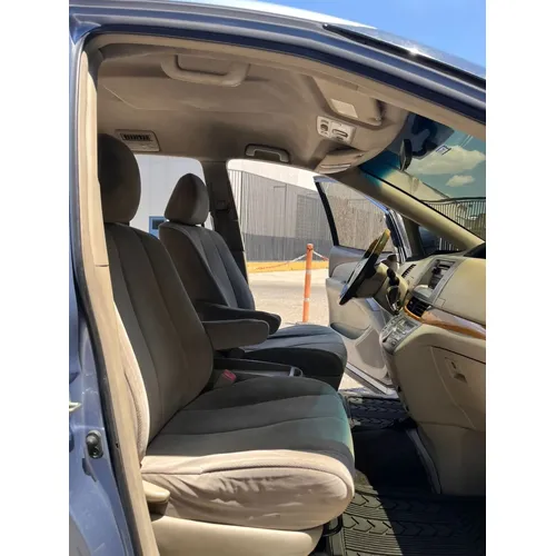 Toyota Previa
