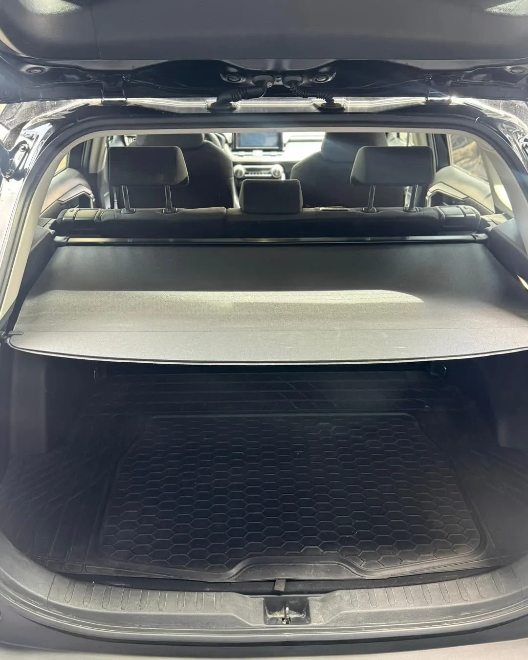 Toyota RAV4 2022 automática Negra