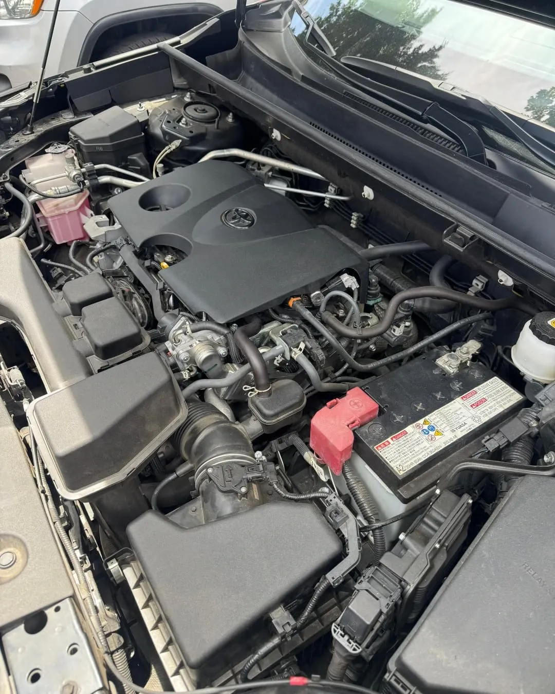 Toyota RAV4 2022 automática Negra