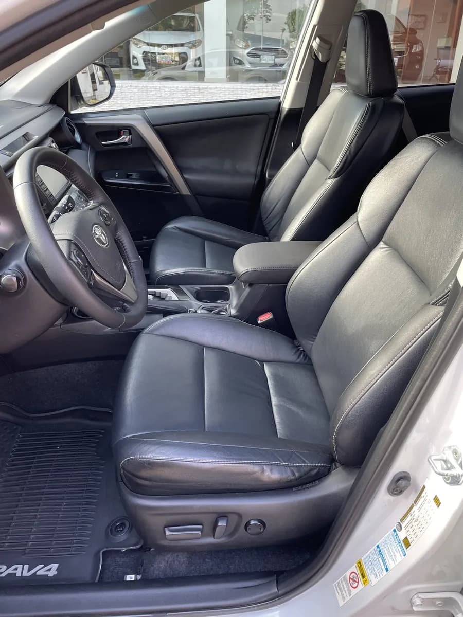 Toyota RAV4 Limited 2017 4x4 Blanco