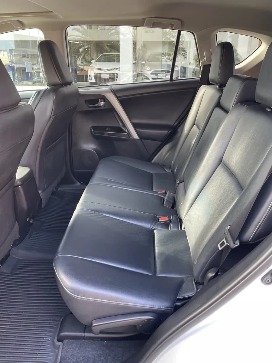 Toyota RAV4 Limited 2017 4x4 Blanco