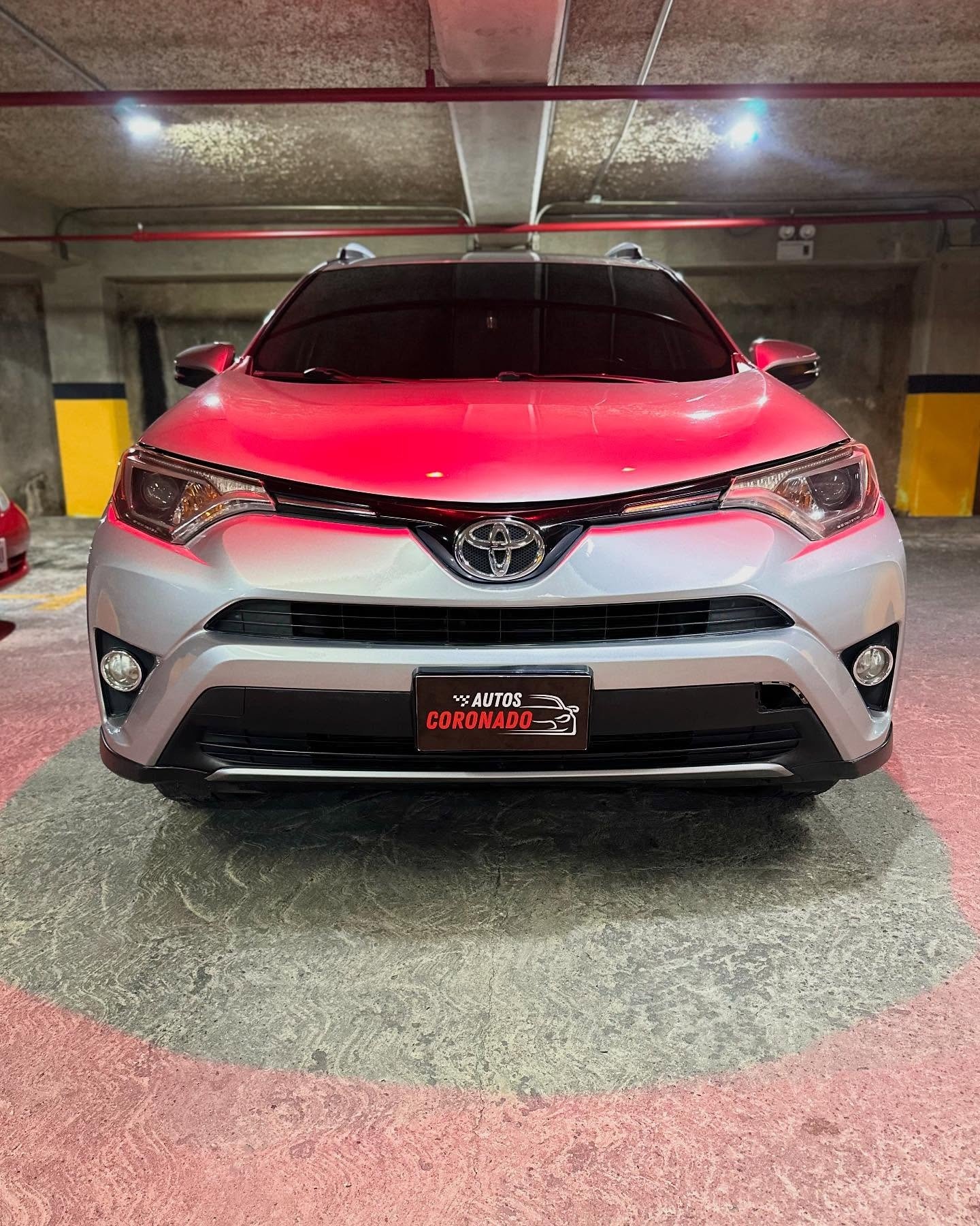 Toyota RAV4 XLE 2016 Plata