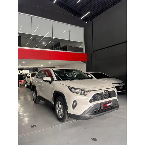 Toyota RAV4 2025 Blanco Caracas