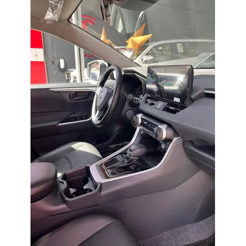 Toyota RAV4 2025 Blanco Caracas