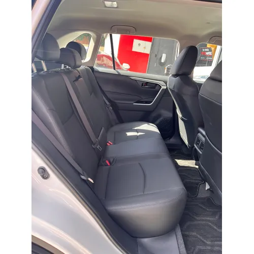 Toyota RAV4 2025 Blanco Caracas
