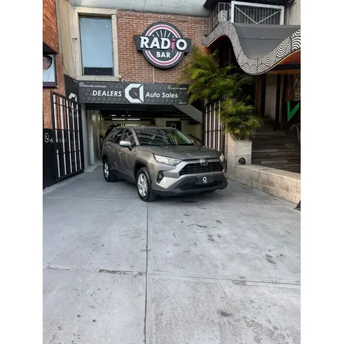 Toyota RAV4 2025 Plateado Caracas