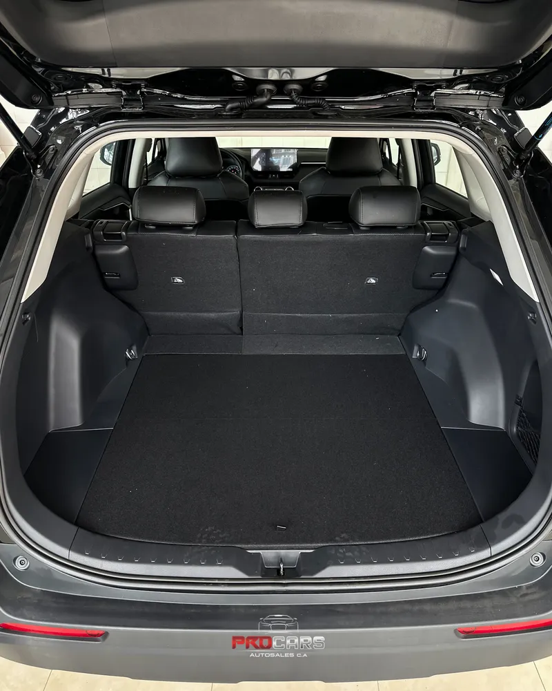 Toyota RAV4 2025 Negro Caracas