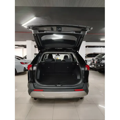 Toyota RAV4 2025 Negro Caracas