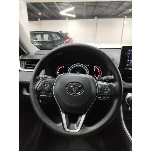 Toyota RAV4 2025 Negro Caracas