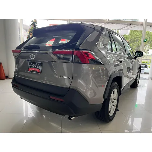 Toyota RAV4 2025 Gris Caracas