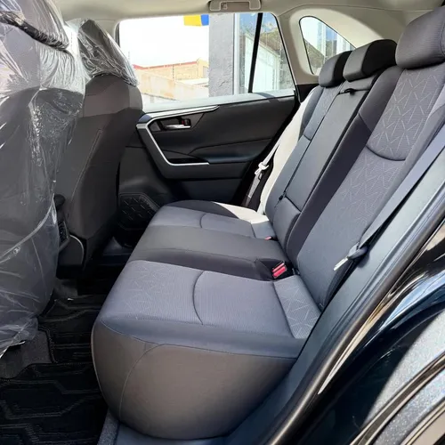 Toyota RAV4 2025 Negro Caracas
