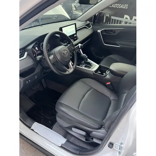 Toyota RAV4 2025 Blanco Caracas