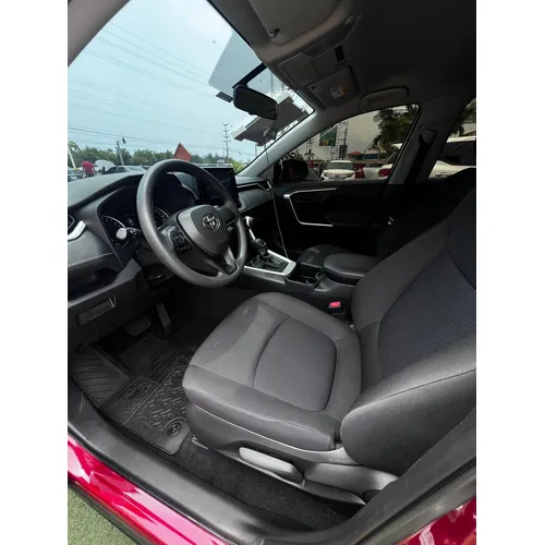 Toyota RAV4 2022 Rojo Lechería