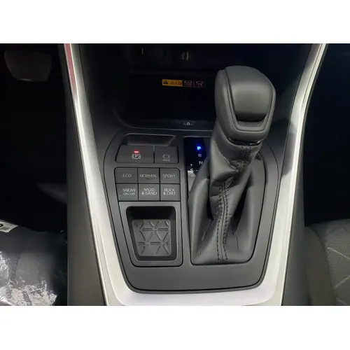 Toyota RAV4 2024 Blanco Caracas