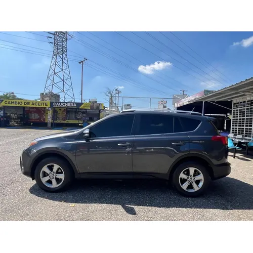 Toyota RAV4 2015 Gris Valencia