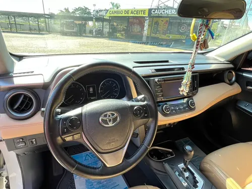 Toyota RAV4 2016 Blanco Valencia