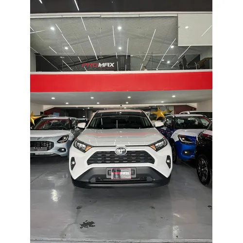 Toyota RAV4 2023 Blanco Caracas