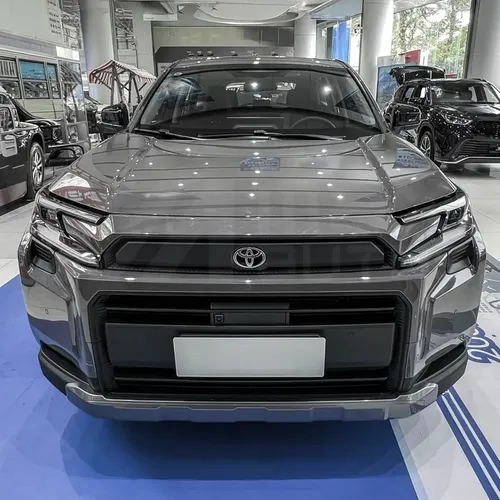 Toyota RAV4 2026 Gris Caracas