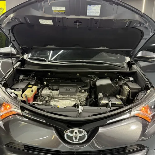 Toyota RAV4 XLE 2016 Gris Caracas