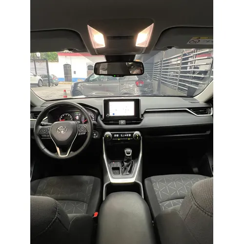 Toyota RAV4 XLE 2024 Azul Barquisimeto