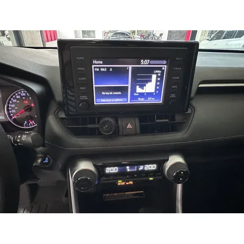 Toyota RAV4 XLE 2021 Blanco Caracas