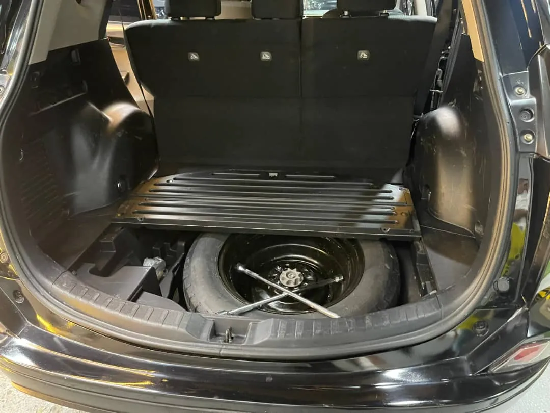 Toyota Rav4 ls 2018 negro9