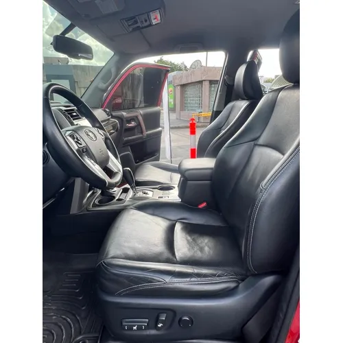 Toyota 4Runner Limited 2016 Rojo Caracas