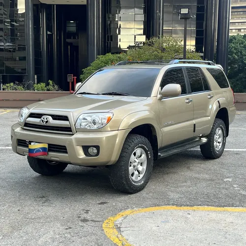 Toyota 4Runner Limited 2007 Beige Caracas