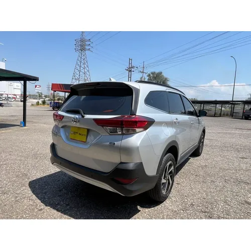Toyota Rush 2020 Plateado Valencia