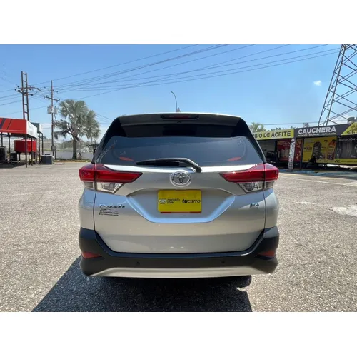 Toyota Rush 2020 Plateado Valencia