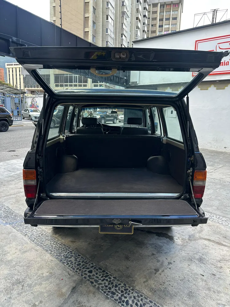 Toyota Samurai 2001 Negro Caracas