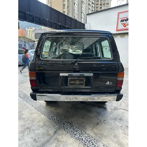 Toyota Samurai 2001 Negro Caracas
